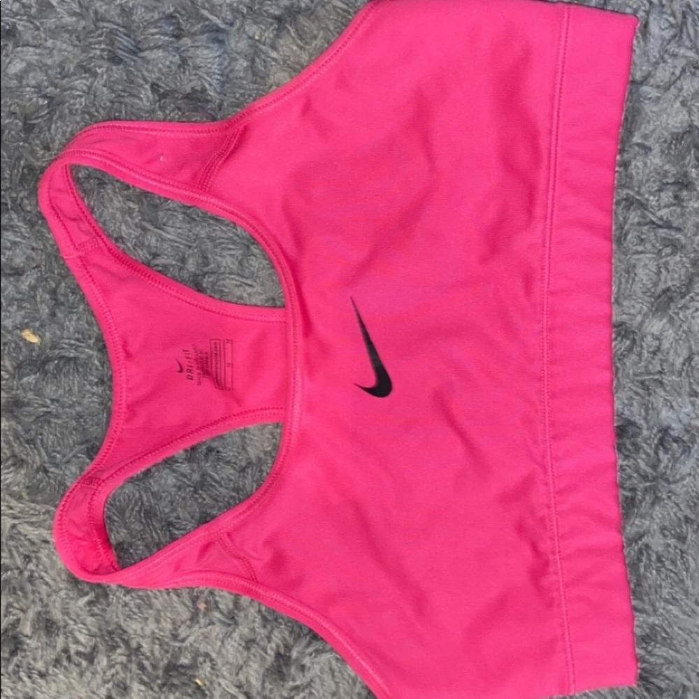 Sports bra